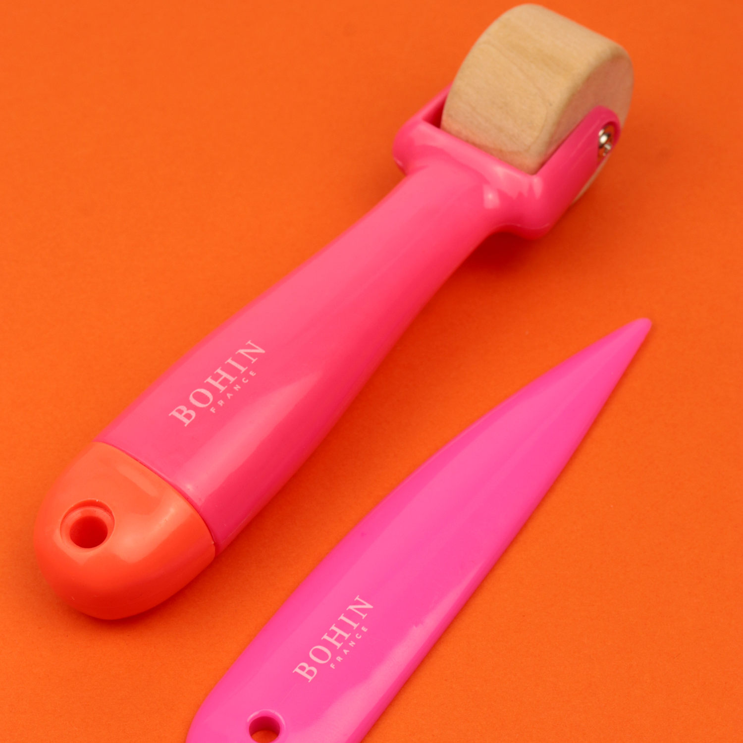 Rouleau presseur de couture en bois